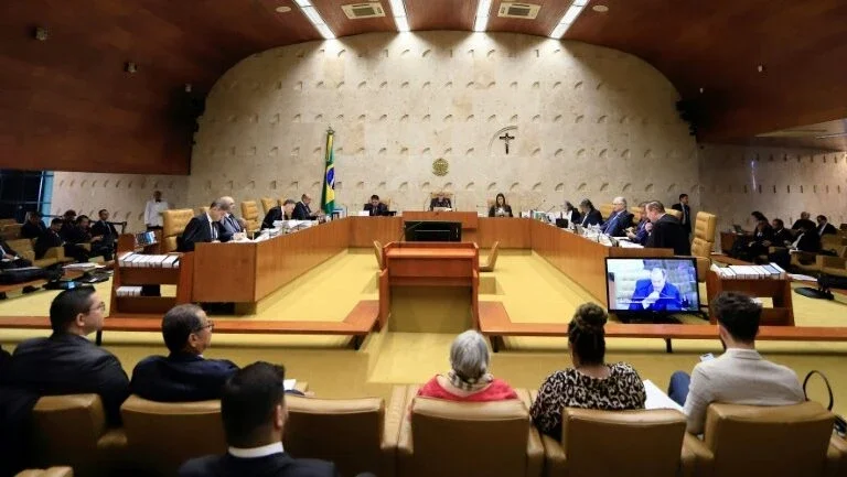 Deputados articulam CPI para investigar STF e TSE