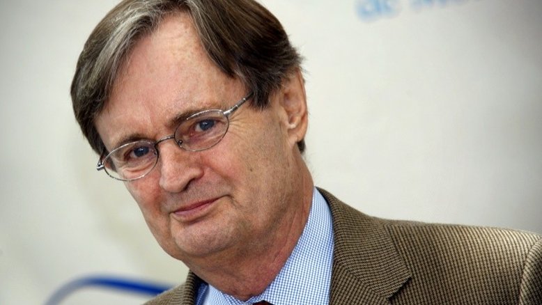Morre aos 90 anos ator David McCallum, o legista de 'NCIS'
