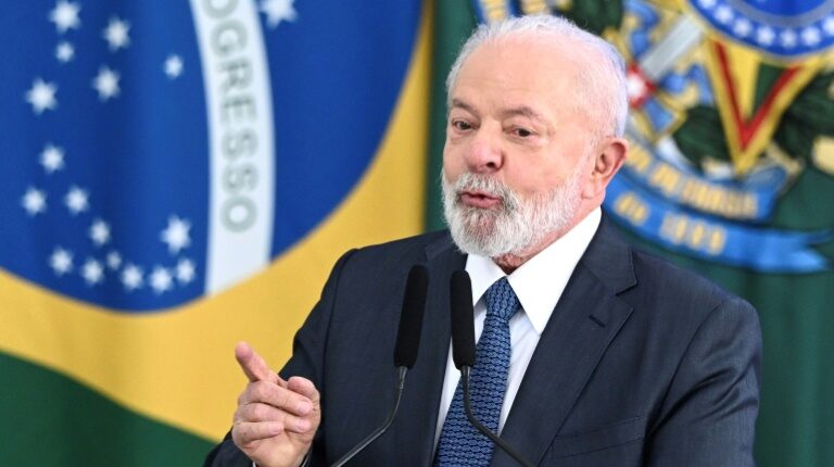 Como será o ato do 8 de janeiro convocado por Lula e quem vai participar da cerimônia