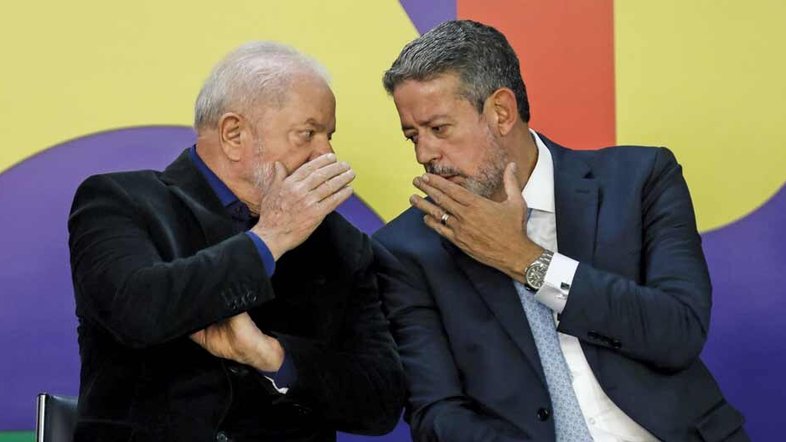 Lira diz que Lula estará junto com ele para escolher futuro presidente da Câmara