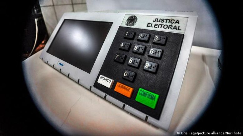 Câmara aprova minireforma eleitoral