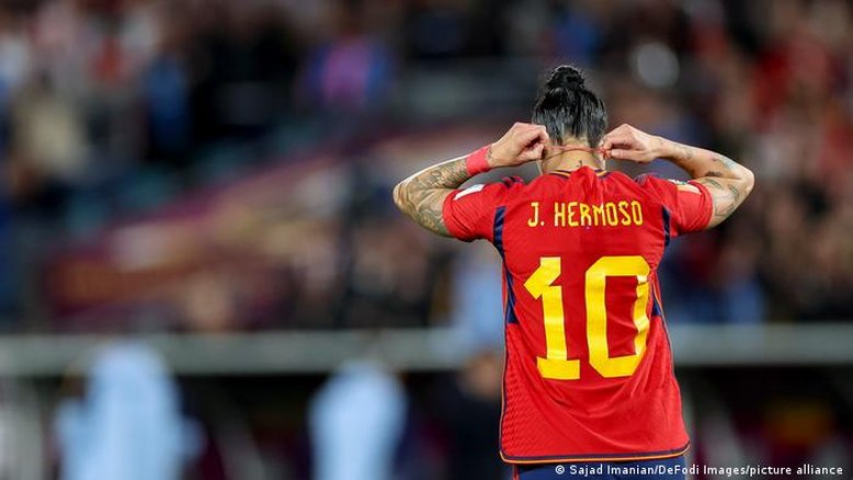 Jogadoras da Espanha obtêm acordo e encerram boicote à seleção