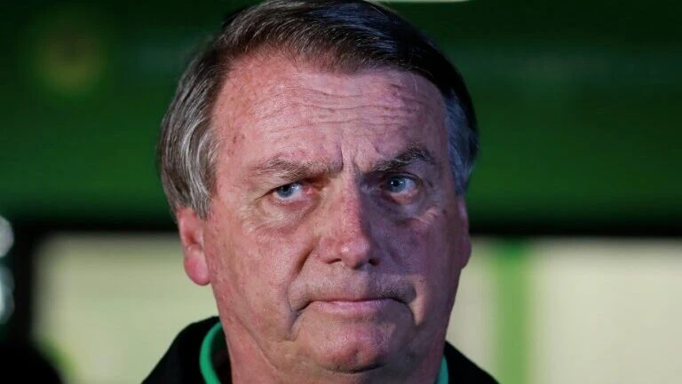 Bolsonaro se reúne com advogados no Palácio dos Bandeirantes para definir estratégia