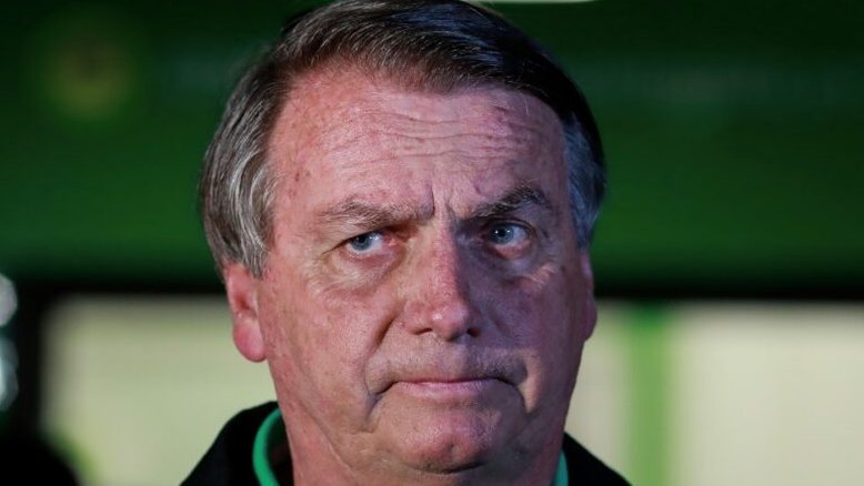Bolsonaro se reúne com advogados no Palácio dos Bandeirantes para definir estratégia
