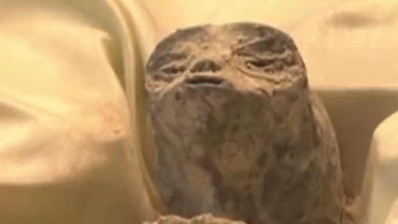 Vídeo: corpos de supostos aliens de 1.000 anos são exibidos no parlamento mexicano