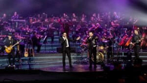 Ao lado do Padre Fábio de Melo, Rosa de Saron lança regravação de sucesso