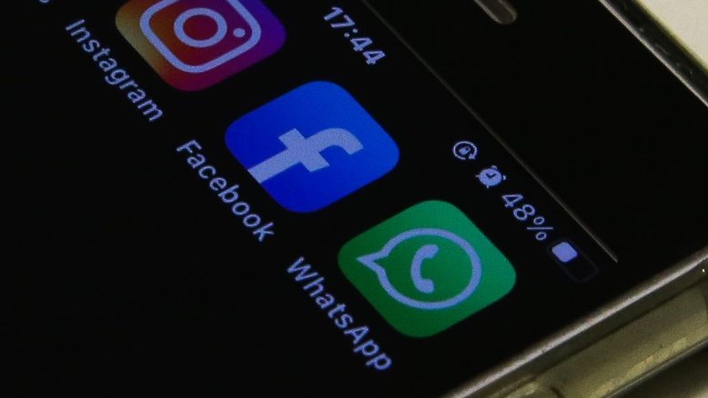 Meta planeja lançar chatbot de IA