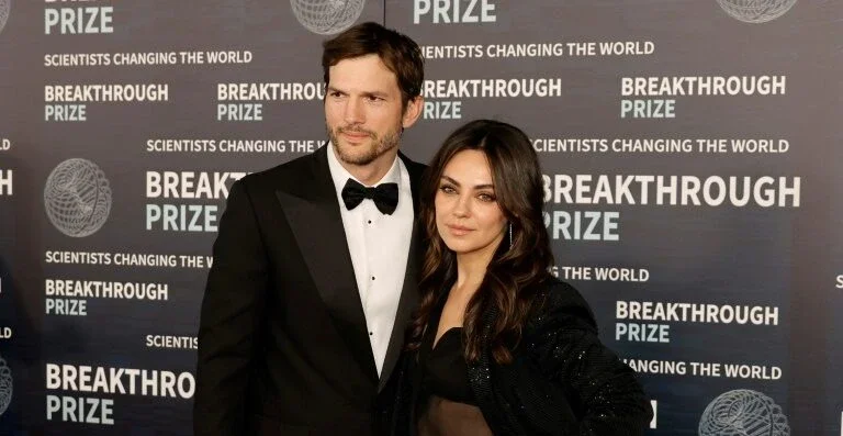 Ashton Kutcher e Mila Kunis enviaram cartas em apoio ao colega Danny Masterson, condenado por estupro