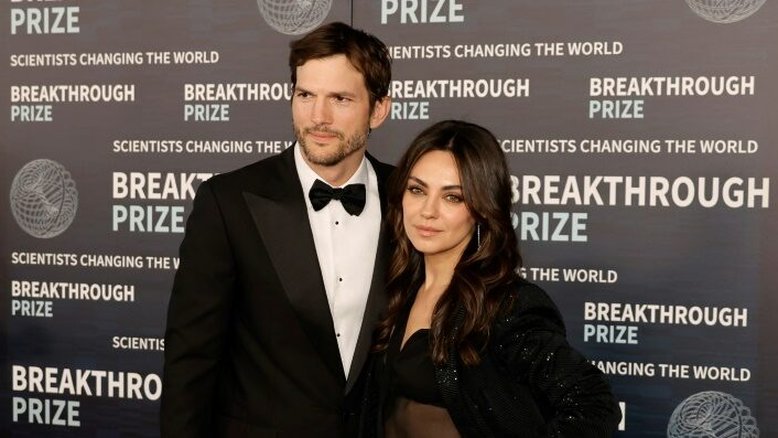 Ashton Kutcher e Mila Kunis enviaram cartas em apoio ao colega Danny Masterson, condenado por estupro