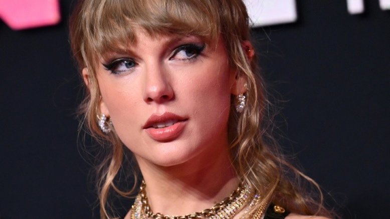 Taylor Swift x Padre Omar: entenda a 'disputa' que envolve cantora americana e Cristo Redentor