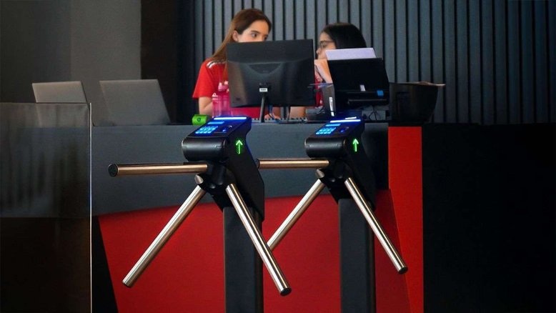 Grandes redes, academias de serviço completo e estúdios boutique já adotaram a Catraca Smart