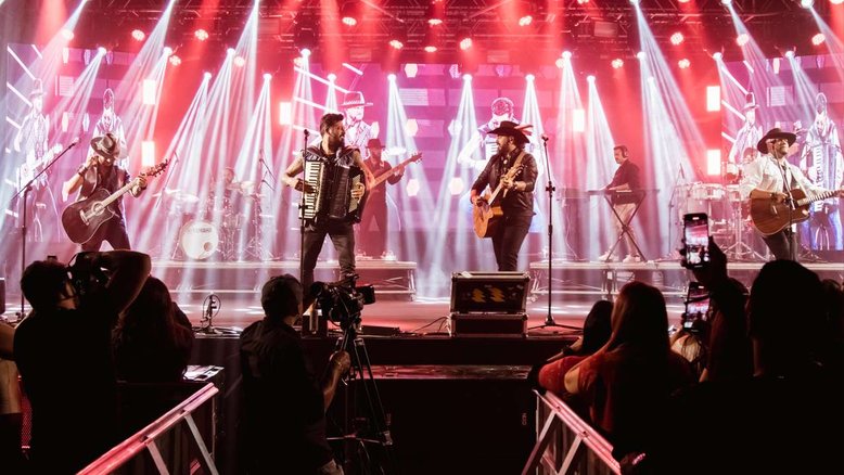 Grupo Traia Véia se apresenta na Villa Country