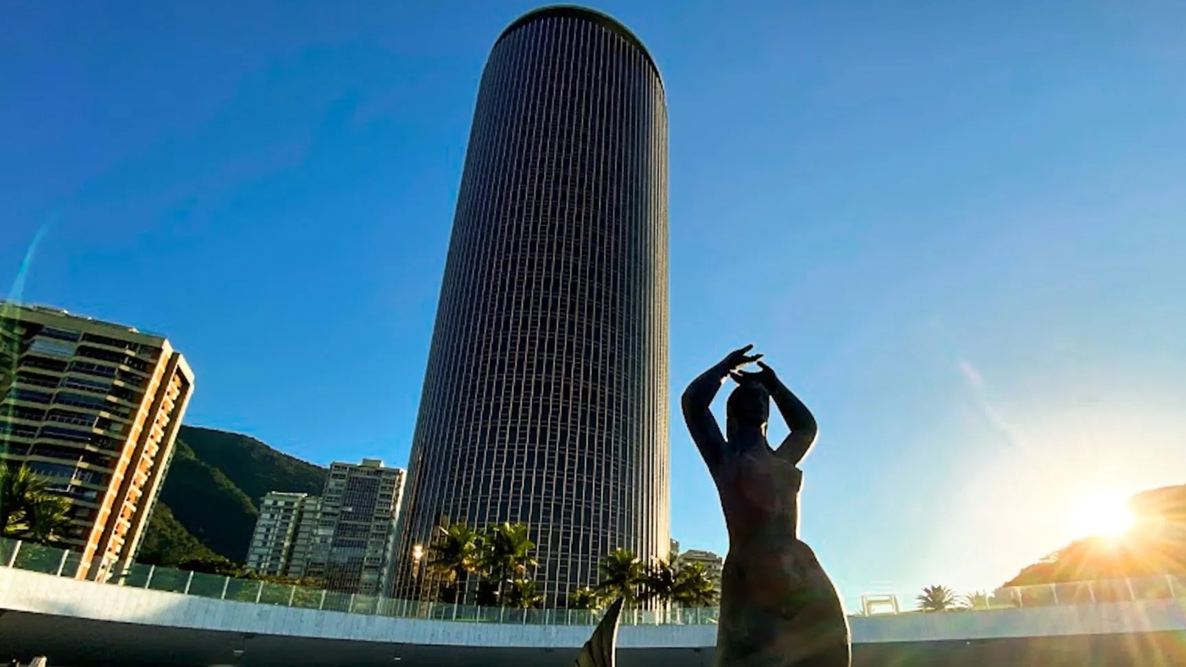 Ícone histórico do Rio de Janeiro e queridinho dos famosos: conheça o Hotel Nacional