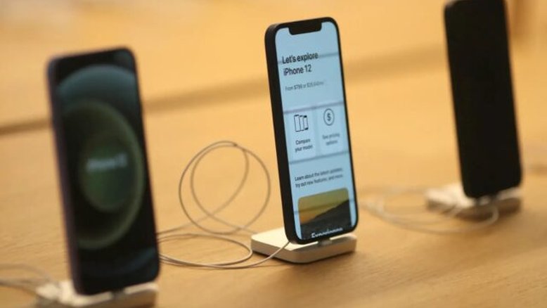 Não use arroz para secar o iPhone! Apple explica o mal que isso pode fazer