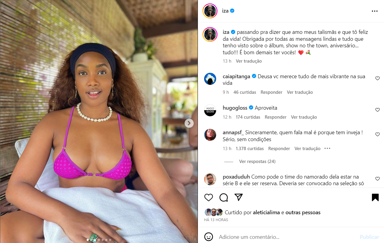Iza eleva a temperatura com cliques de biquíni e comemora: 'Feliz da vida' 6 Post de Iza