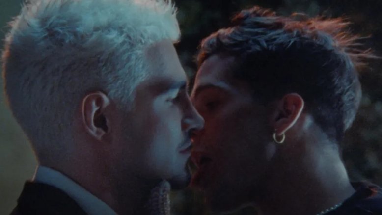 Jão e João Guilherme em novo clipe