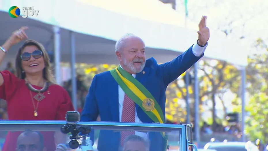 Presidente Lula em desfile do 7 de setembro