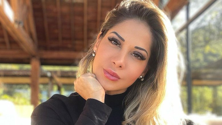 Após Maíra Cardi anunciar retirada de implante hormonal, entenda como funciona o dispositivo