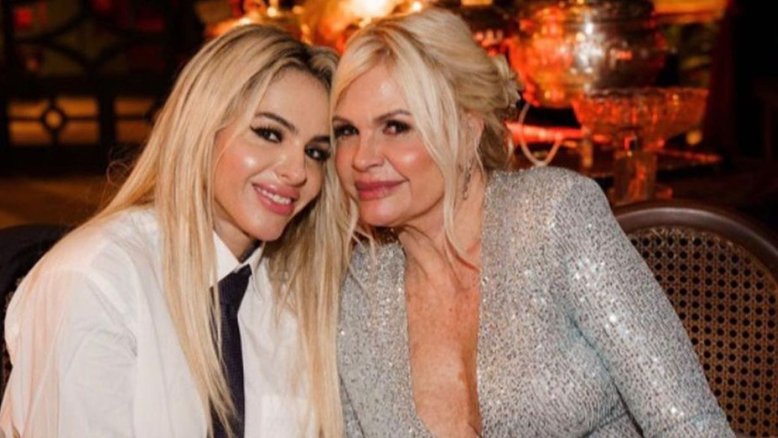 DJ Cacá Werneck e Monique Evans