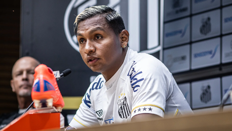 Jogador que pertence ao Santos é preso por dirigir bêbado e atropelar motociclista