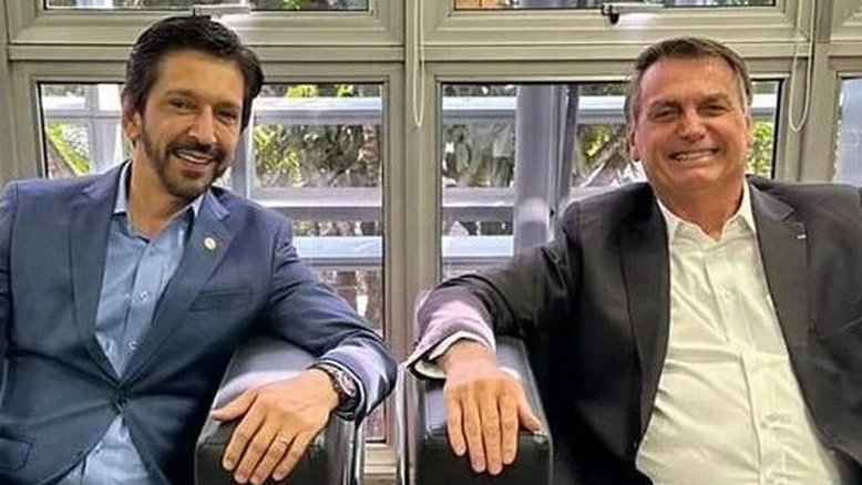 O prefeito de São Paulo, Ricardo Nunes (MDB), e o ex-presidente Jair Bolsonaro (PL)