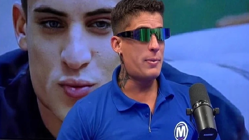 Tiago Ramos, ex-namorado da mãe de Neymar, chega bêbado e sujo em entrevista
