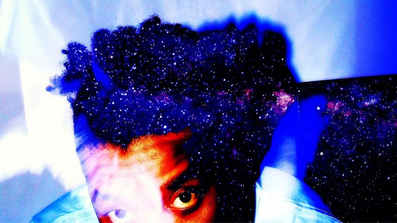 Capa de 'Invisível Azul', do rapper Xis