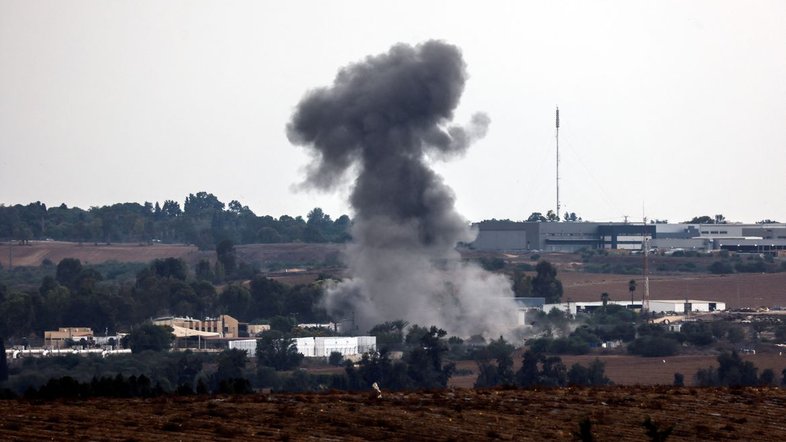 Insistir nessa ação tornará Israel culpado pela maior crise humanitária do século, e não ajudará em nada no processo de apoio político e diplomático, fundamental para a vitória sobre o terror do Hamas