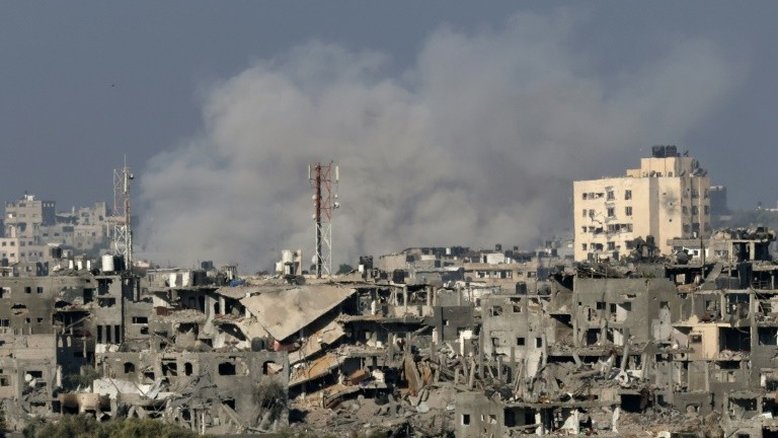 Israel avança sobre Hamas, que celebra morte de judeus e palestinos