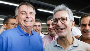 O governador de Minas Gerais, Romeu Zema (Novo), postou fotos ao lado do ex-presidente Jair Bolsonaro (PL)