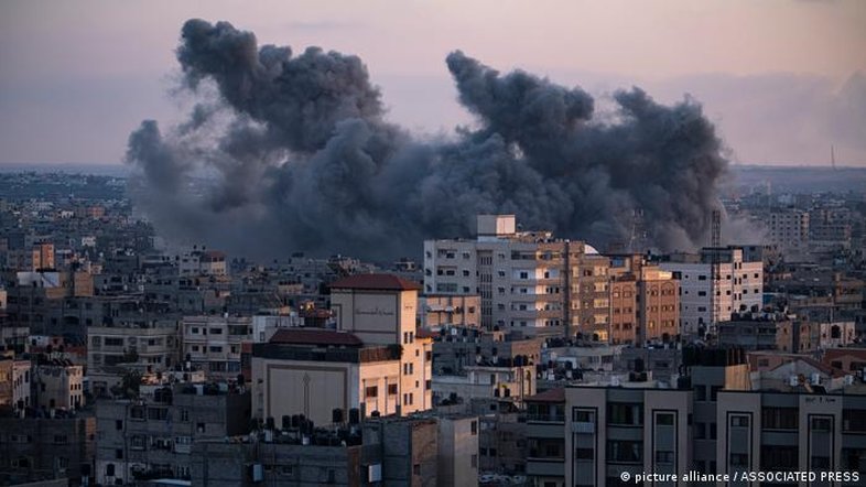 Em meio a "cerco total", crise humanitária se agrava em Gaza