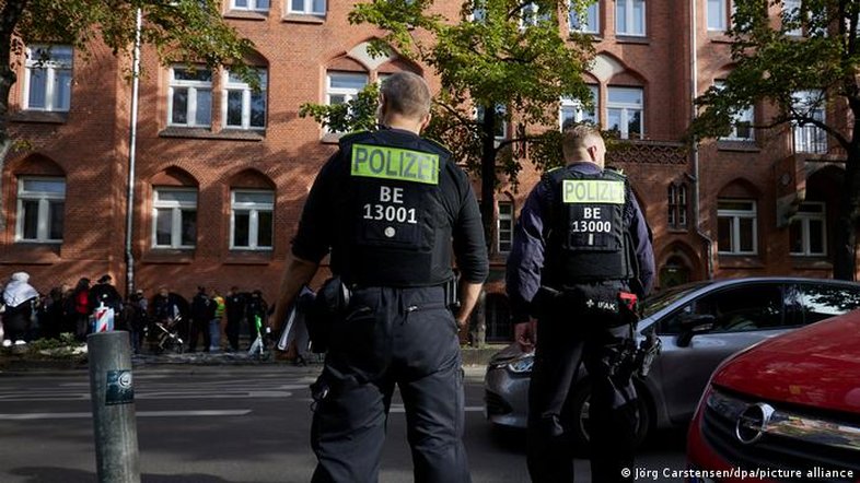 Escolas alemãs tentam lidar com antissemitismo entre alunos
