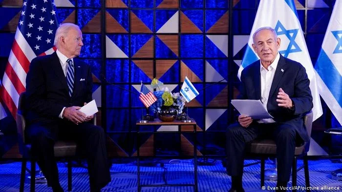 Em Tel Aviv, Biden culpa grupos palestinos por ataque a hospital