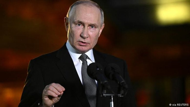 Putin supervisiona exercício militar 'para ataque nuclear massivo'