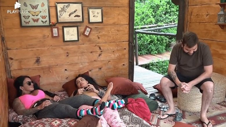 A Fazenda 15: 'Não aguento mais isso aqui', desabafa Sander sobre reality