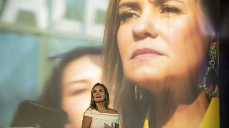 Adriana Esteves enfrentou dificuldades ao longo da primeira versão, em 1993