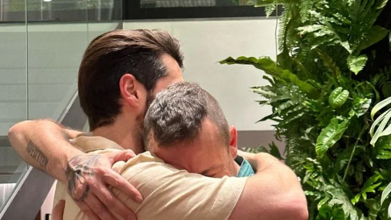 Nas redes sociais, Alok compartilhou o momento do encontro
