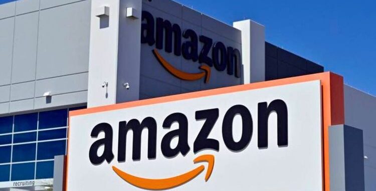 Amazon demite funcionários na unidade Alexa em mudança impulsionada por IA