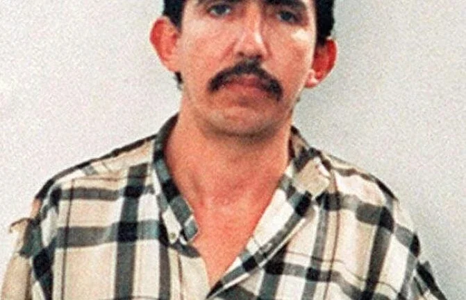 Morre maior assassino em série da Colômbia