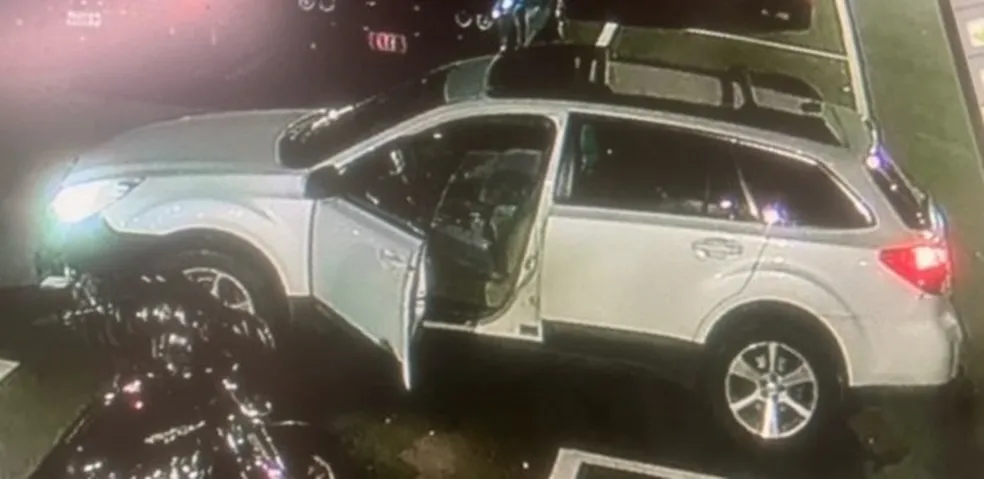 Possível carro de suspeito de tiroteios em massa em Lewiston, Maine