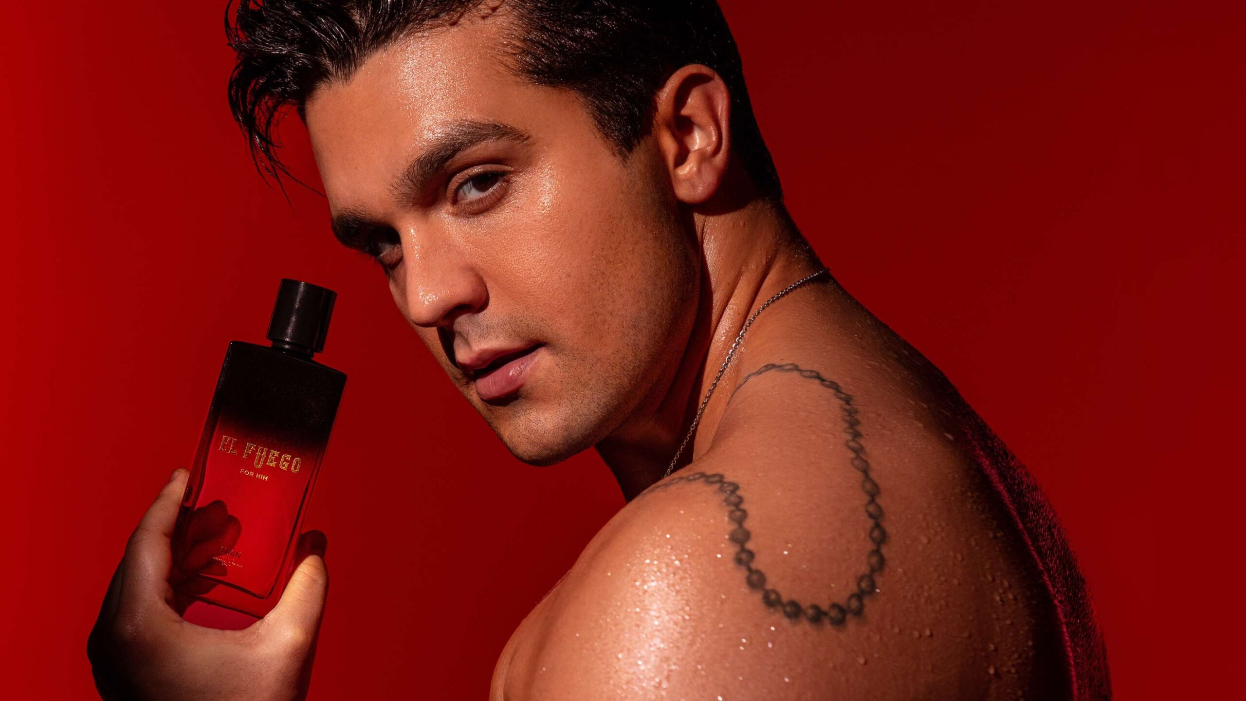 Luan Santana lança o perfume 'El Fuego'
