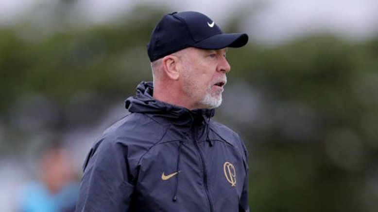 Mano Menezes, técnico do Corinthians