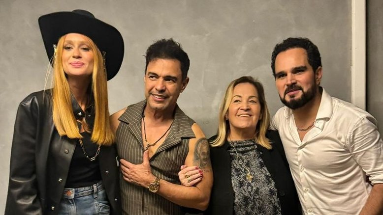 Marina Ruy Barbosa é recebida no camarim por Zezé Di Camargo e Luciano