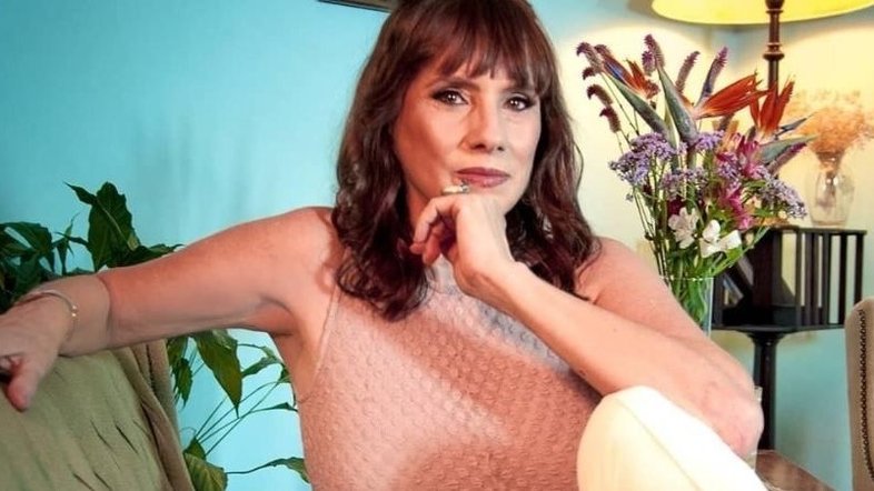 Aos 65 anos, Nicole Puzzi lamenta rejeição aos artistas idosos: 'Deveria estar acabada?'