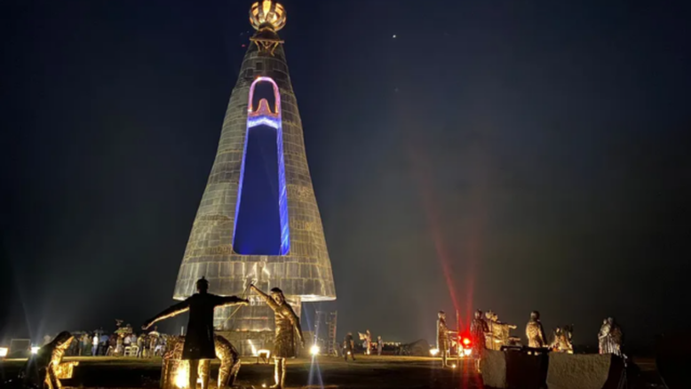 Estátua de Nossa Senhora maior do que o Cristo Redentor é inaugurada em Aparecida
