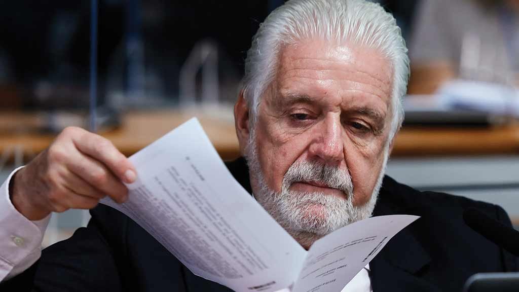 PF aponta que Jaques Wagner pode ter recebido R$ 8 mi para atuar em favor do Master