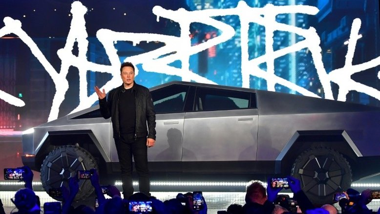 Carro futurista de Musk, Cybertruck é entregue a primeiros clientes