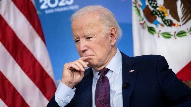 Índice de aprovação de Biden cai para 33%, o mais baixo desde que ele assumiu