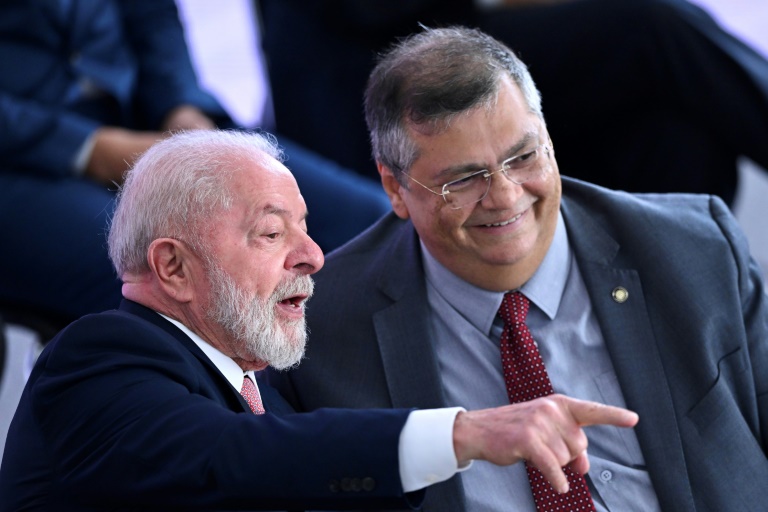 'Pela primeira vez conseguimos colocar um comunista no STF', diz Lula sobre indicação de Dino