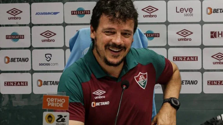Fernando Diniz renova com o Fluminense até o fim de 2025: 